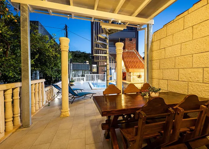 Apartment Jakov I