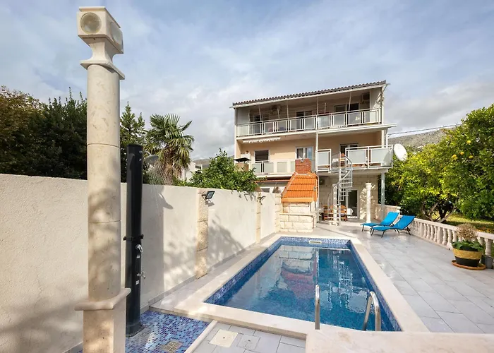 Jakov I 포드스트라나